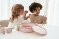 alt__Little_DutchMake_Up_Set__width__218__height__218__1